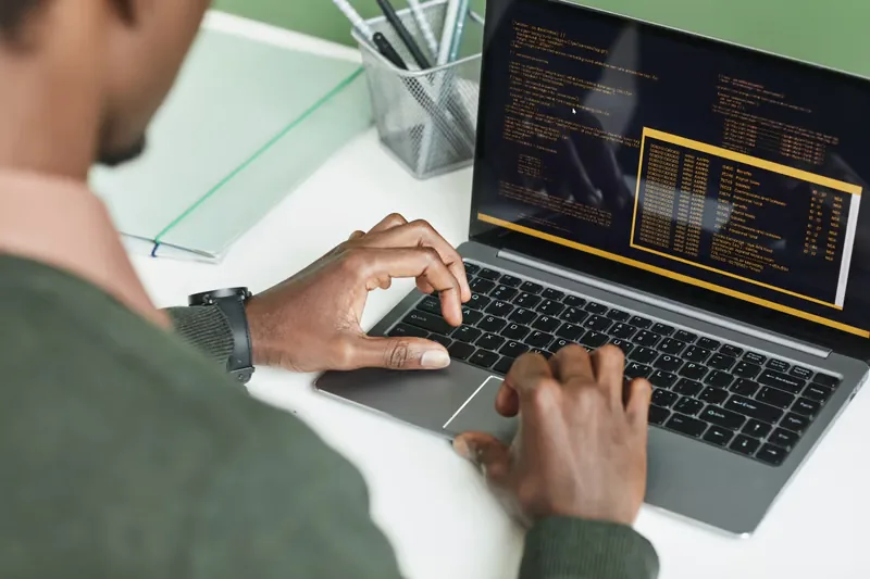 Learning to Program as an Adult: Myths and Realities