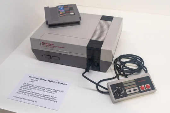 Donate Retro and Classic Consoles in Panama: Give Them a Second Educational Life with Crezendo
