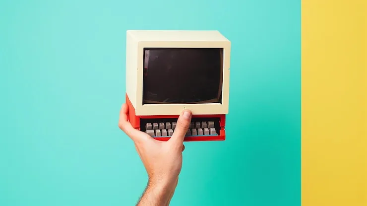 Where to Donate Retro Consoles and Computers (Commodore 64, GameBoy) in Panama: Boost Education with Crezendo
